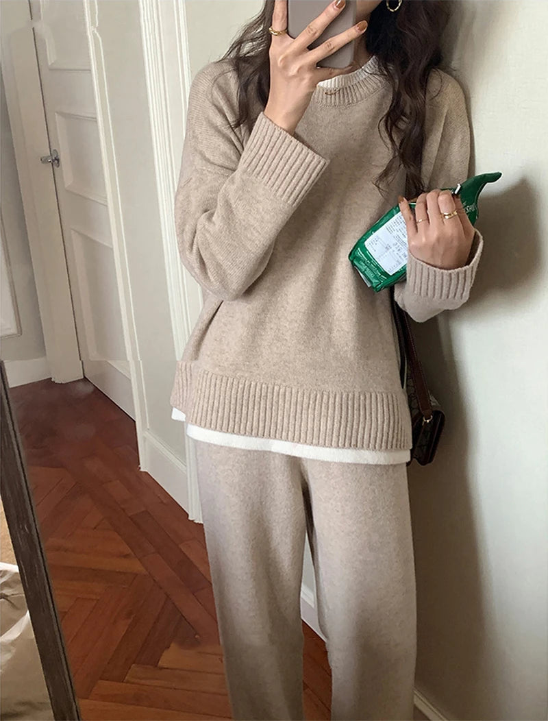 REALEFT Women's Knitted Tracksuit™ Patchwork O-Neck Sweater and Loose Wide Leg Pants Suits