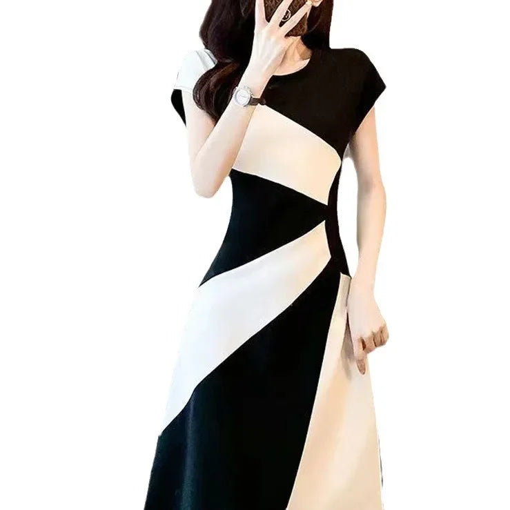 Women's Elegant Slimming Dress™ Black White Contrast Casual Dress