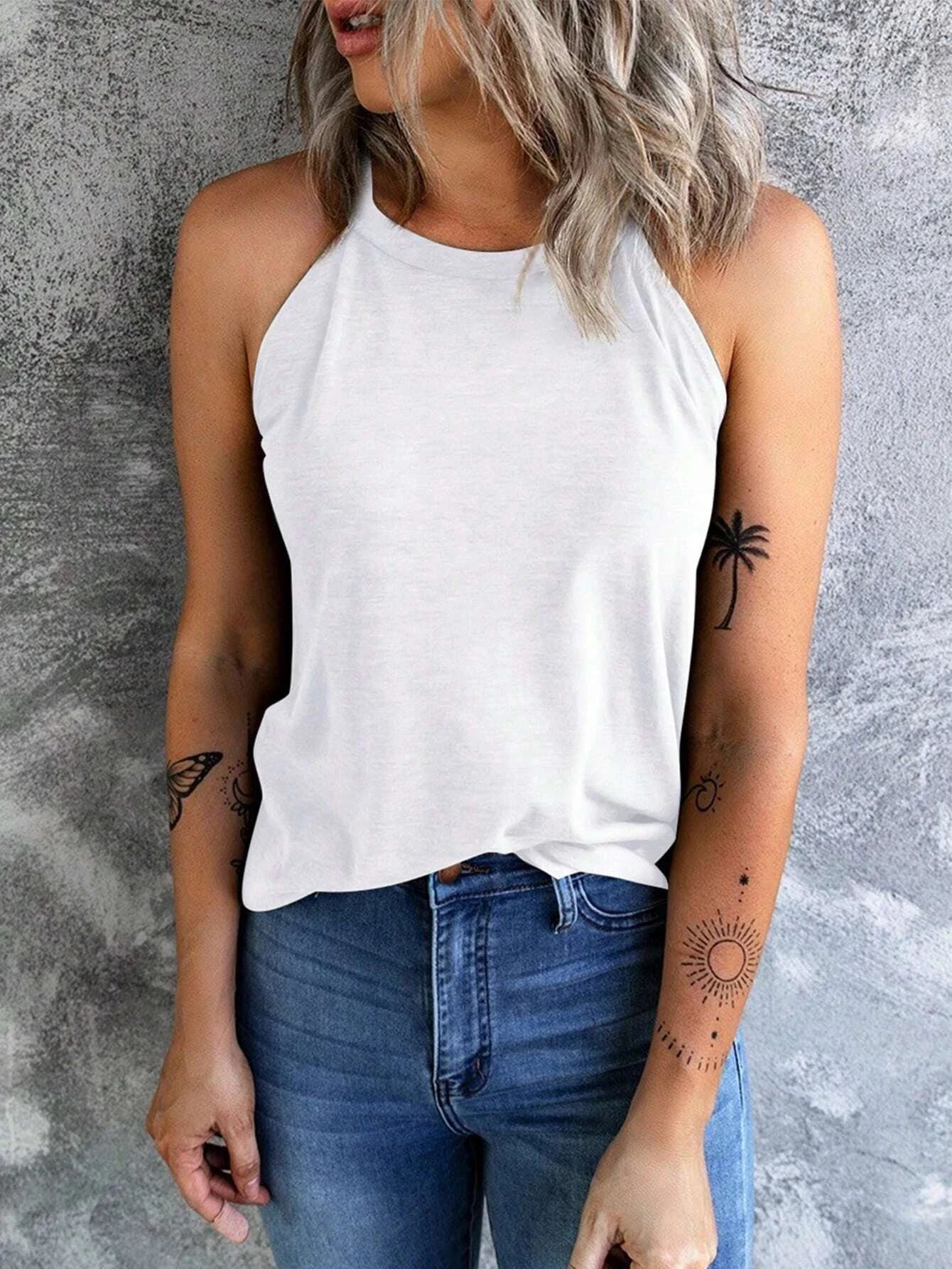 Women's Summer Sleeveless Halter T-Shirts™ Crew Neck Workout Tank Tops