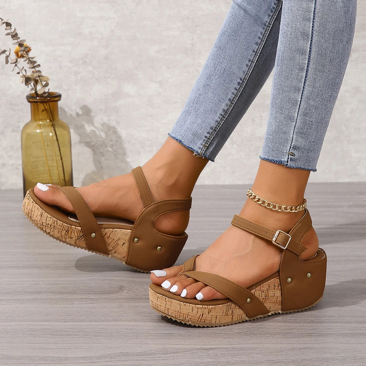 Women's Thick-Soled Herringbone Sandals™ Wedge Heels Fashionable Rivets Sandals