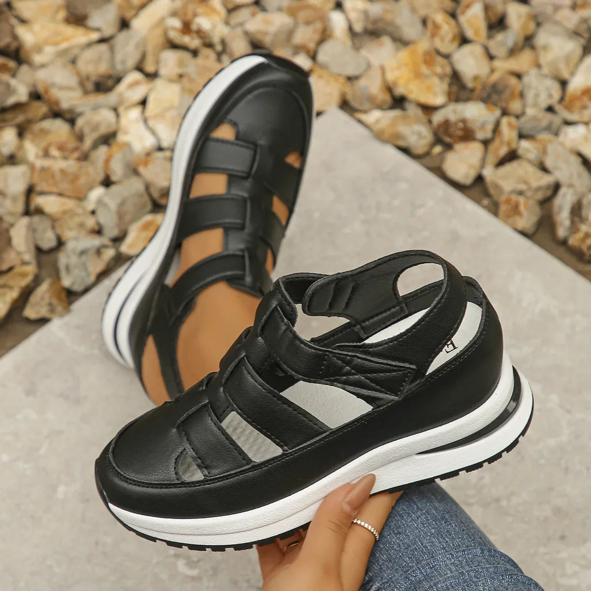 Women's Buckle Strap Sandals™ Closed Toe Solid Wedge Sandals