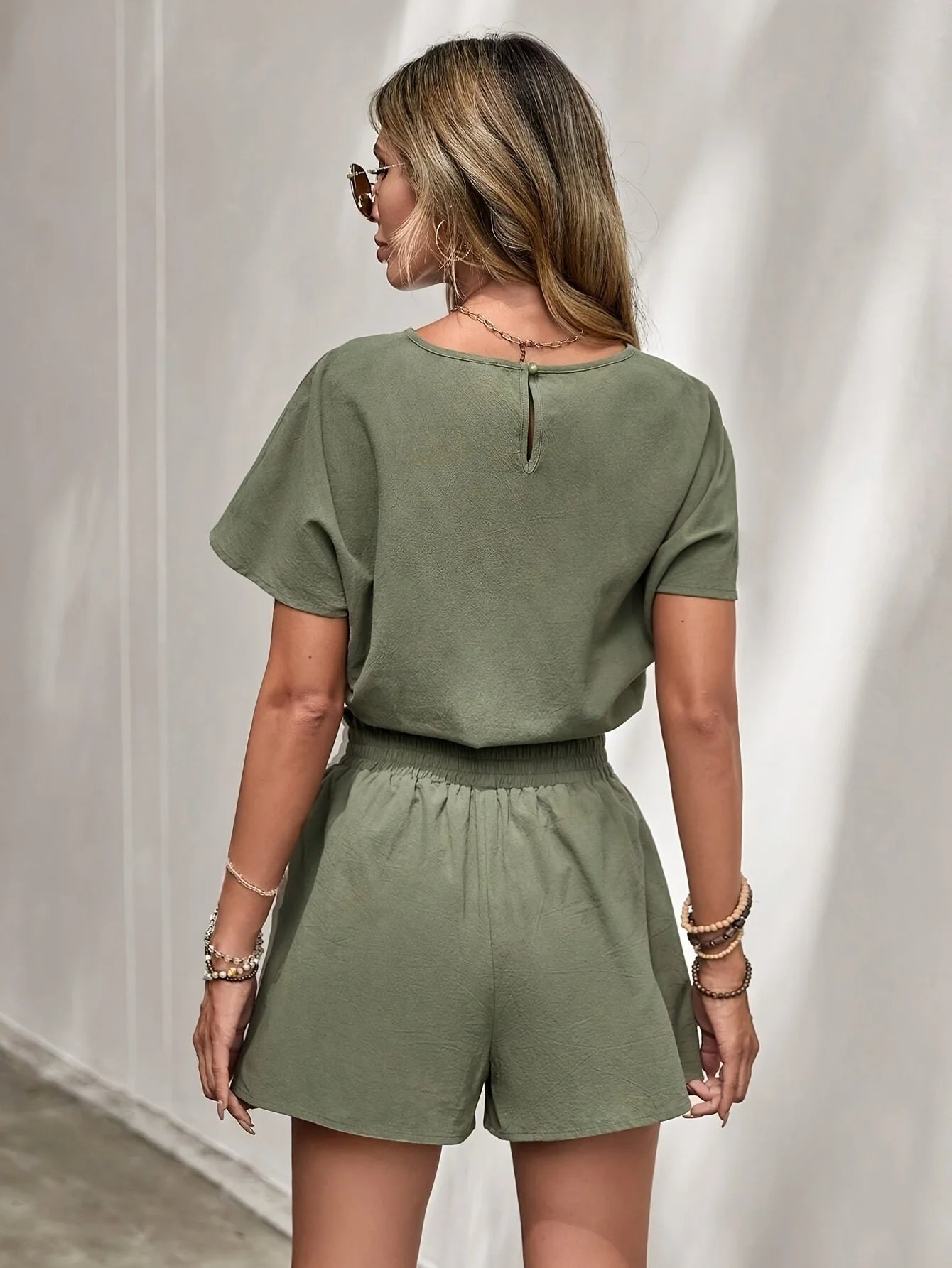 Women's Summer Suit™ 2Pcs Casual Loose Round Neck T-Shirts And Elastic Waist Shorts