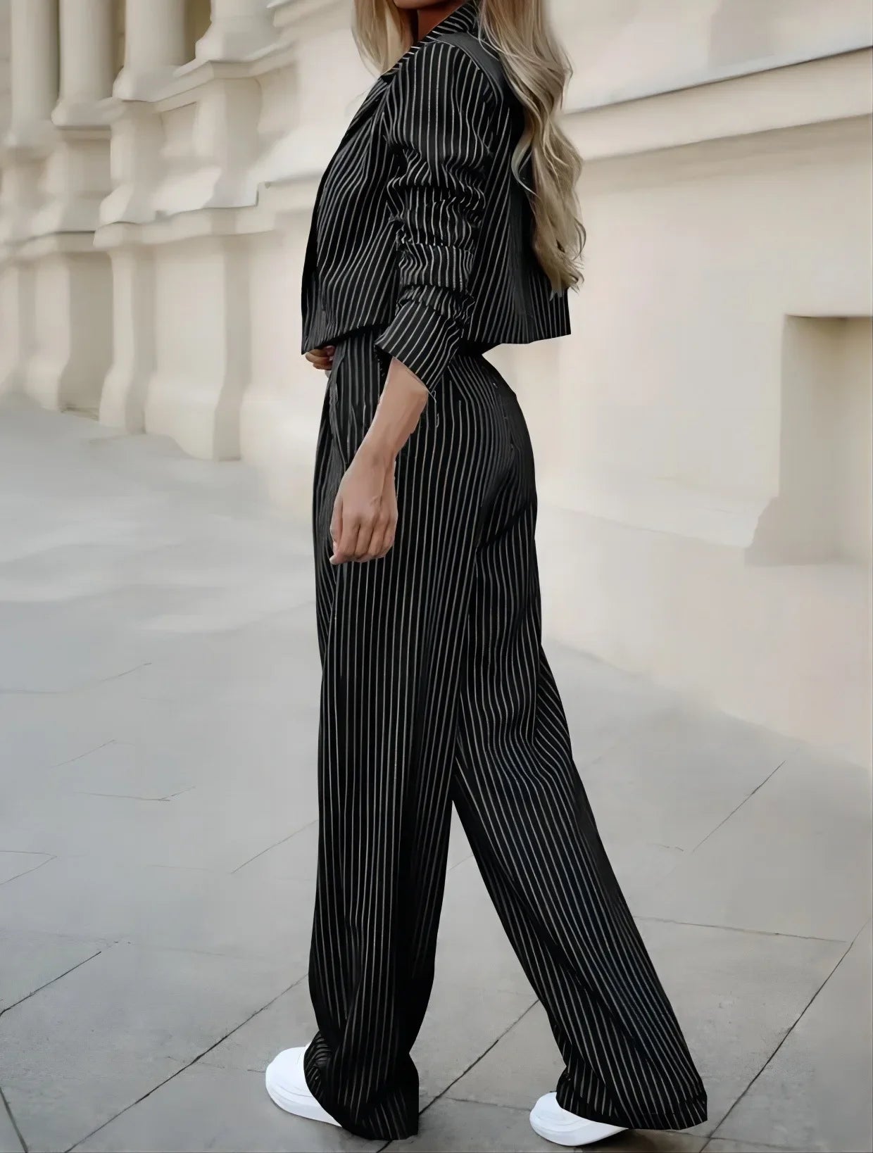 Women's Suit™ Europe and America Temperament Casual Striped Short Style Collar Suit Straight Leg Pants Set
