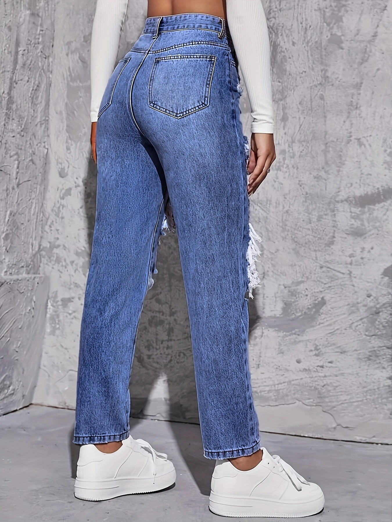 Women's Retro Hole-punched Jeans™ High Waist Straight Loose Slim Dragging Pants
