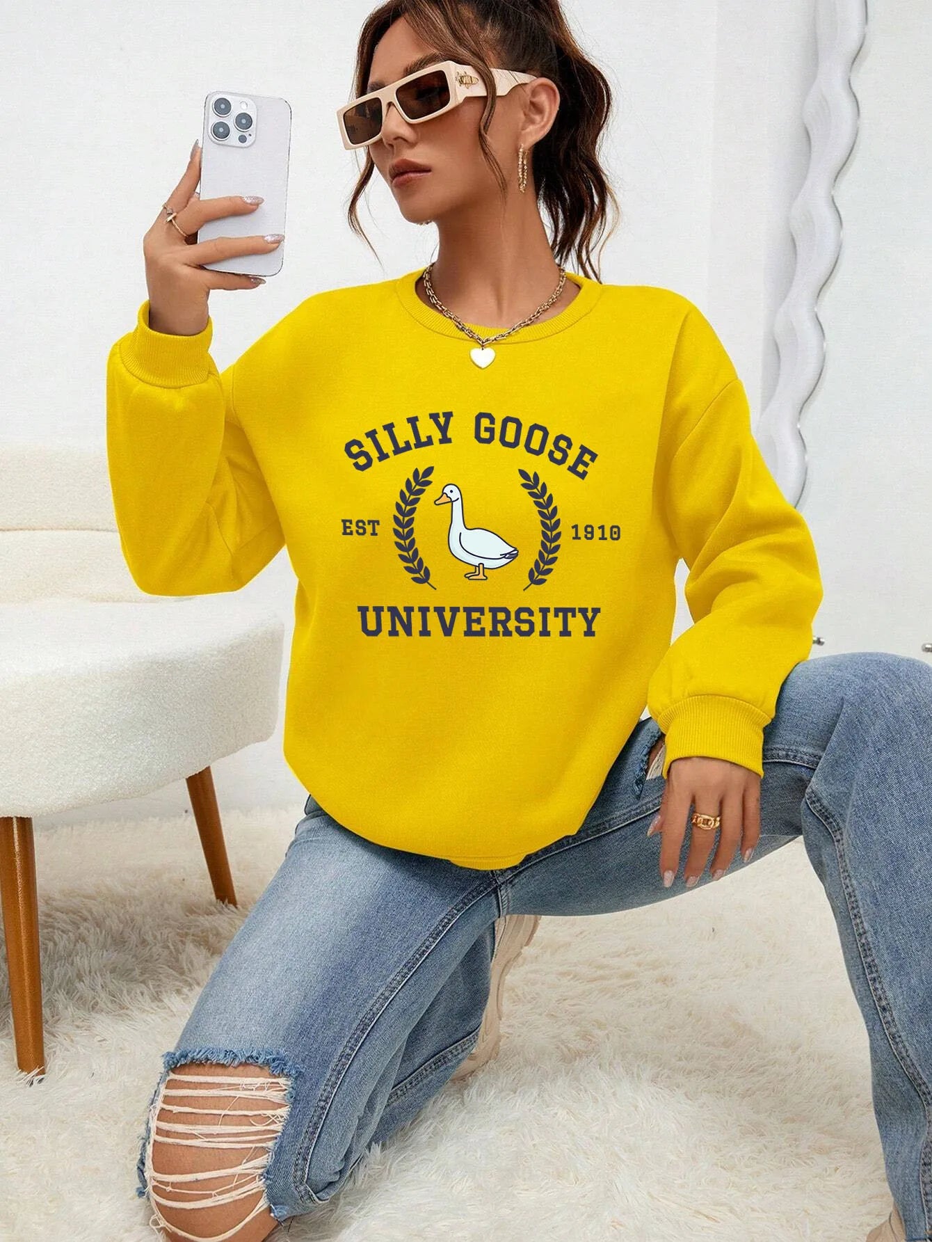 Woman Shirts™ Silly Goose University Est 1918 Printed Loose Crewneck Tops