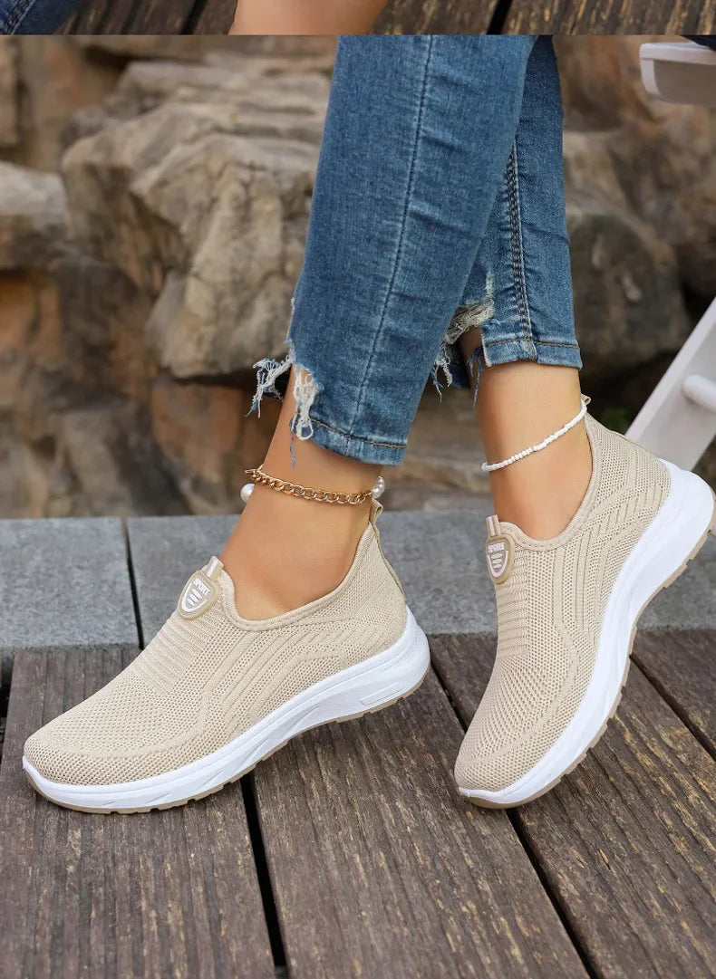Women's Sneakers™ Lightweight Breathable Flats Slip on Casual Shoes