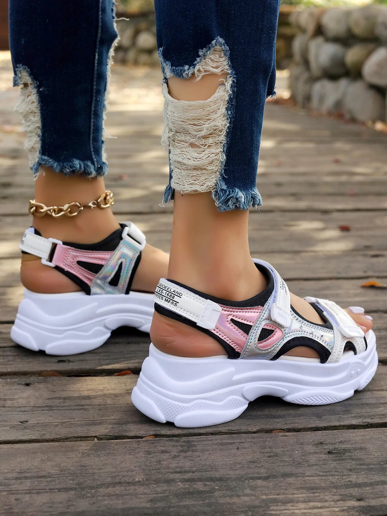 Women's Wear-resistant Sandals™ Comfortable Non-slip Thick-soled Sandals