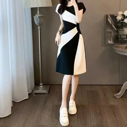 Women's Elegant Slimming Dress™ Black White Contrast Casual Dress