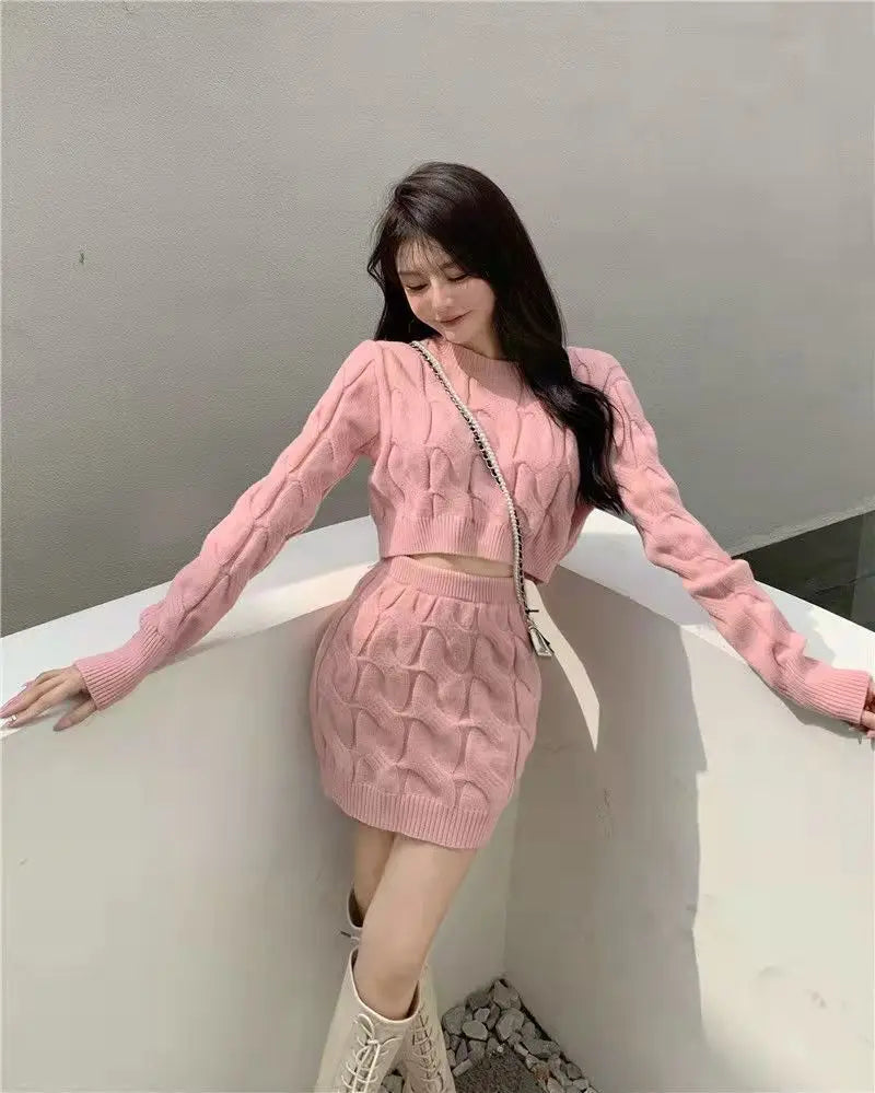 Women's Two Piece of Pullover™ Autumn/Winter Knitted Short Sweater and Skirt