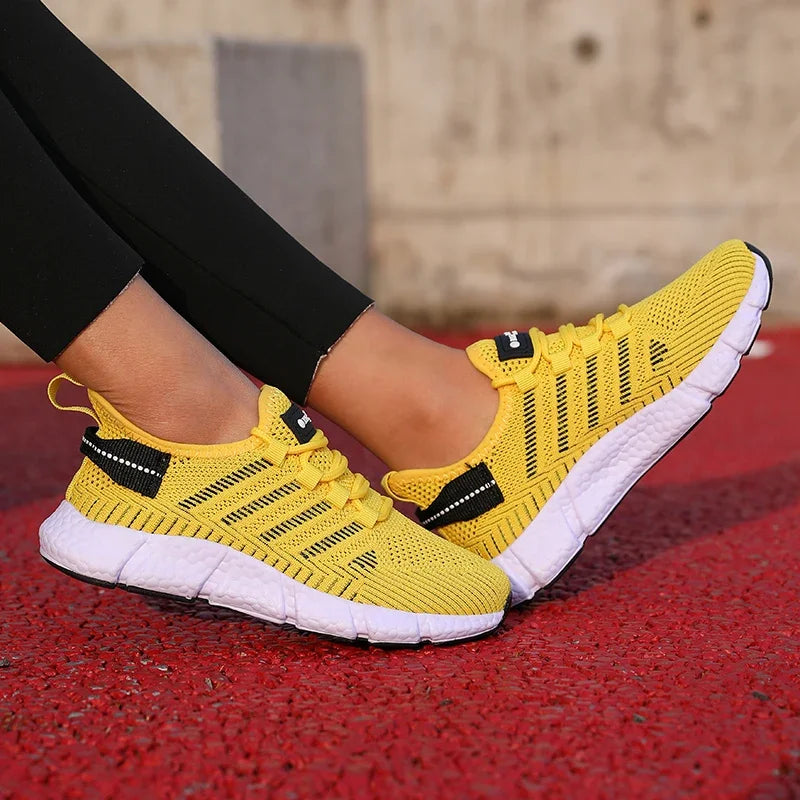Women's Breathable Mesh Fabric Sneakers™ Lightweight Casual Versatile Flat Shoes