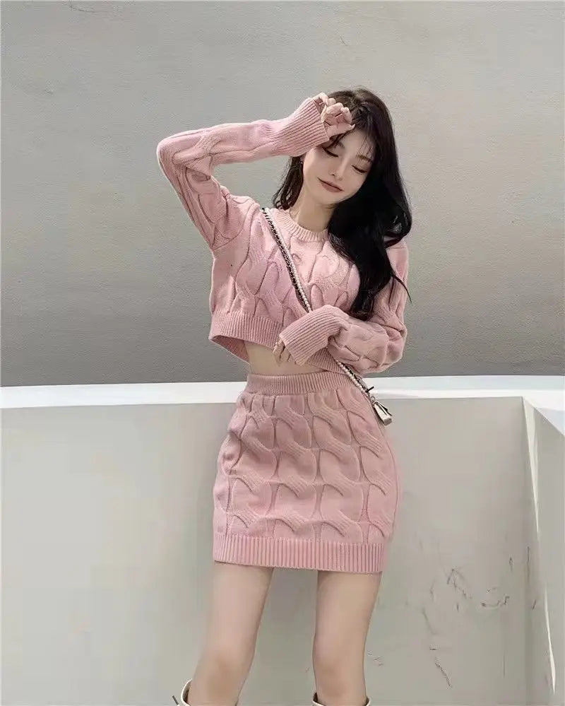 Women's Two Piece of Pullover™ Autumn/Winter Knitted Short Sweater and Skirt