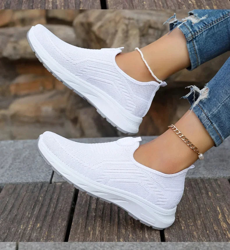 Women's Sneakers™ Lightweight Breathable Flats Slip on Casual Shoes