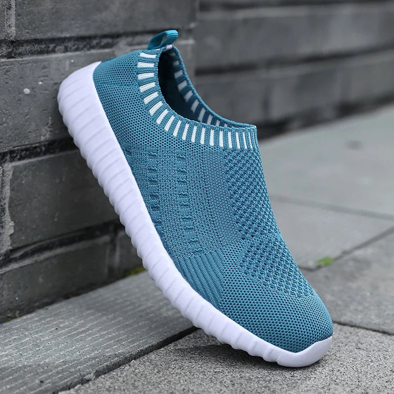 Women's Shoes™ Ultra Light Running Breathable Sports Sneakers