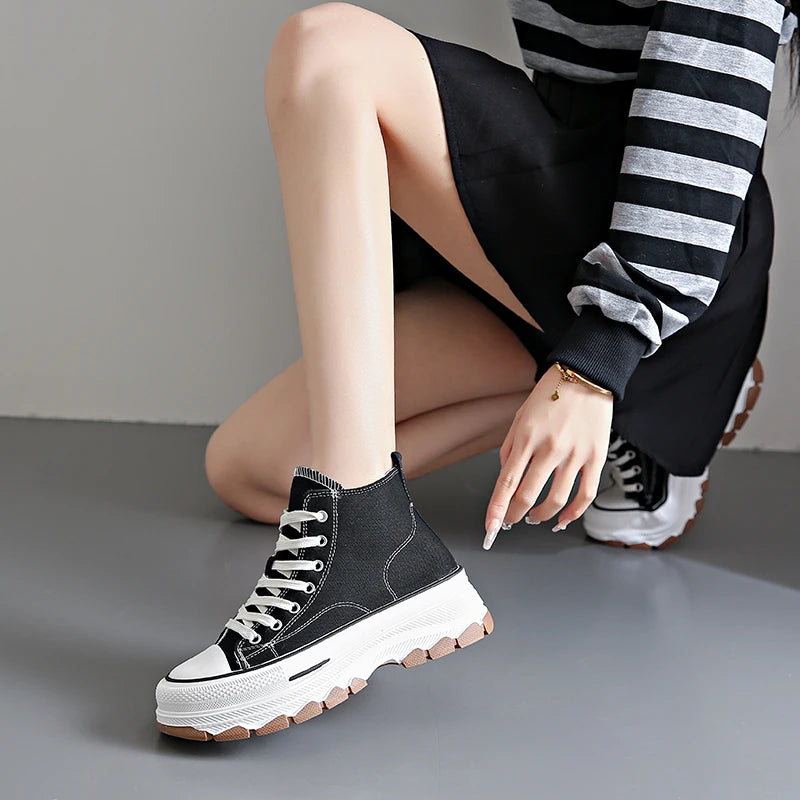 Women's Sneakers™ Lace-Up Casual Platform Height High Top Vulcanize Shoes