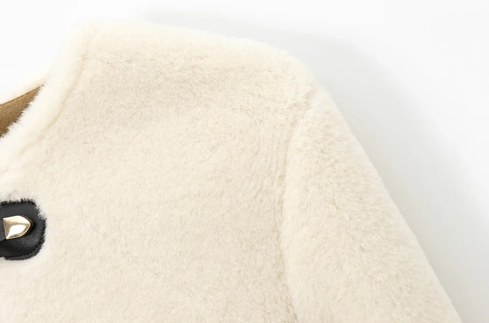 Women's Thick Warm Faux Fur Jacket™ TRAF Long Sleeve Coat, Front Toggle Coat