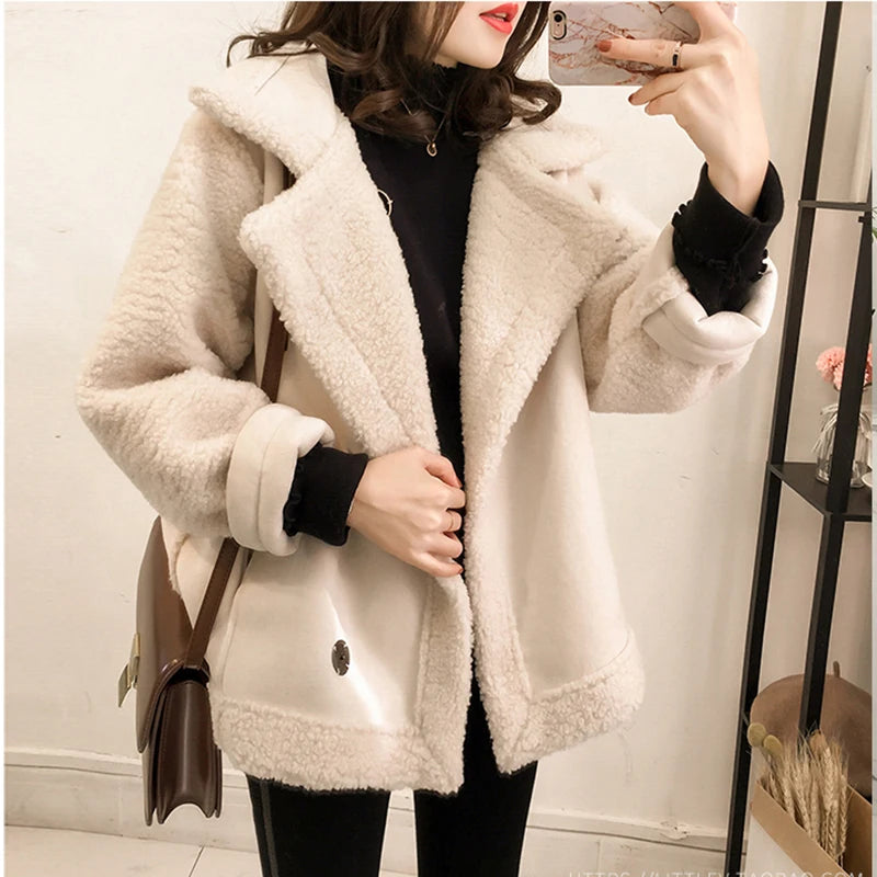 Woman's Lamb Wool Plush™ Shearling Long Sleeve Casual American Retro Short Jacket