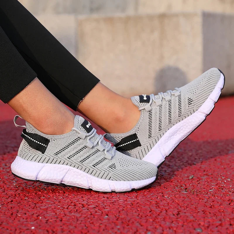 Women's Breathable Mesh Fabric Sneakers™ Lightweight Casual Versatile Flat Shoes
