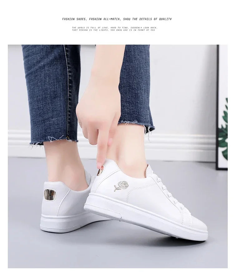 Women's Pu Casual Shoes™ White Breathable Flower Lace-Up Sneakers