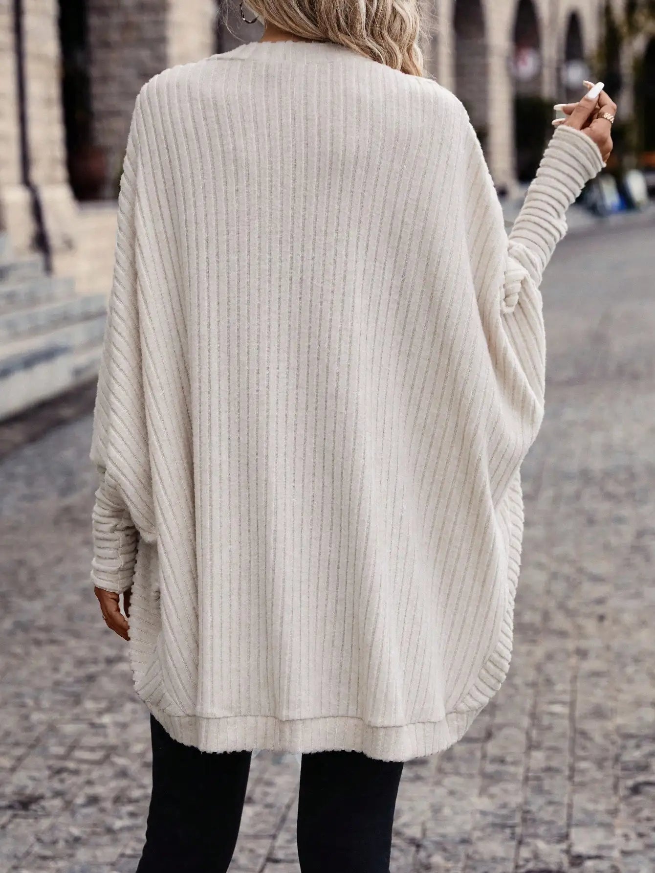 Women's Cardigan Sweaters™ Regular Long Batwing Sleeve Cardigan