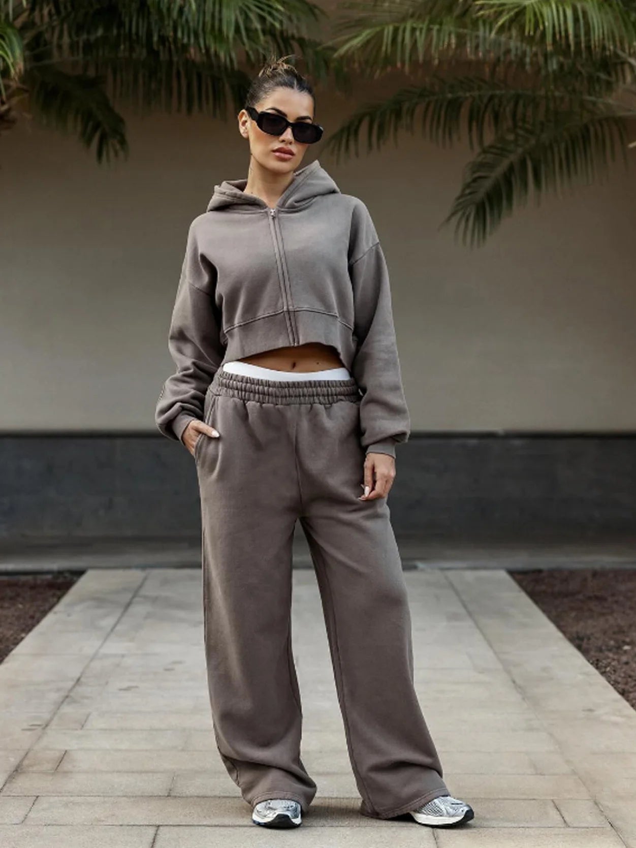 Women's Fall Winter Hooded Sweatshirt Set™ Long Sleeve Short Top & Drawstring Waist Pants