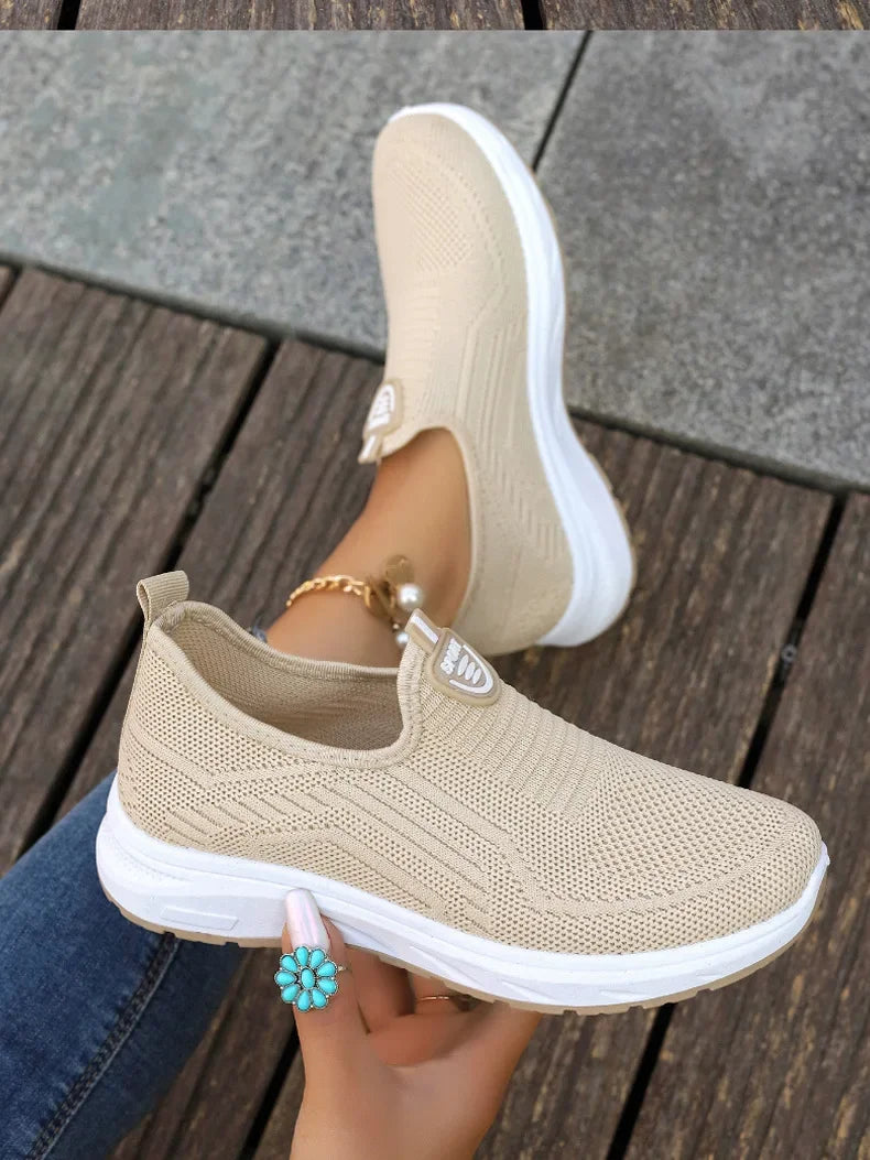 Women's Sneakers™ Lightweight Breathable Flats Slip on Casual Shoes