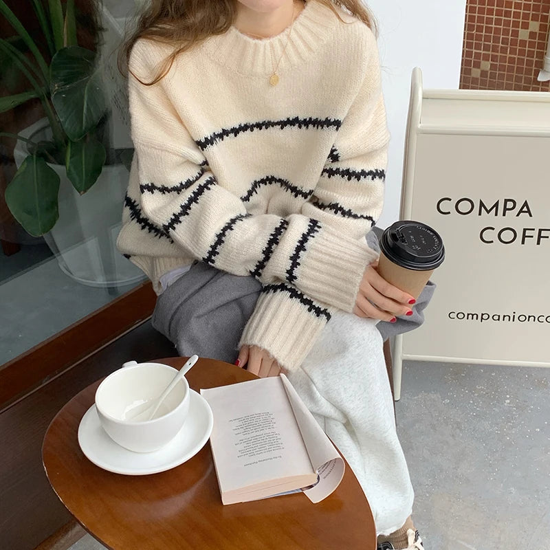 Women's Casual Pullovers™ Knitted Korean Loose Striped O-neck Long Sleeve Sweater