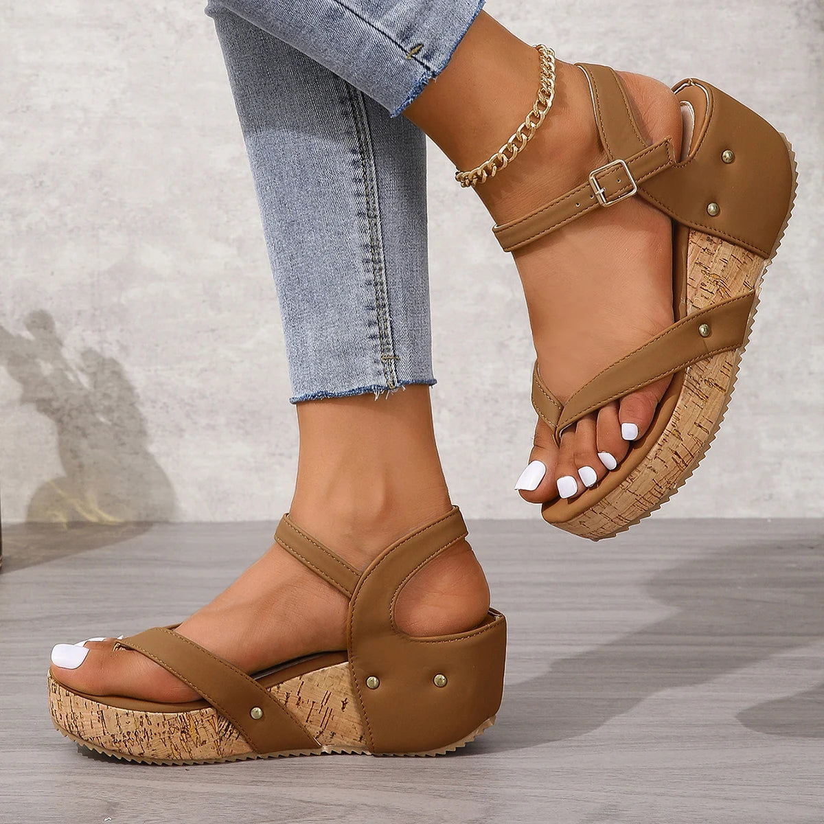 Women's Thick-Soled Herringbone Sandals™  Wedge Heels Fashionable Rivets Sandals