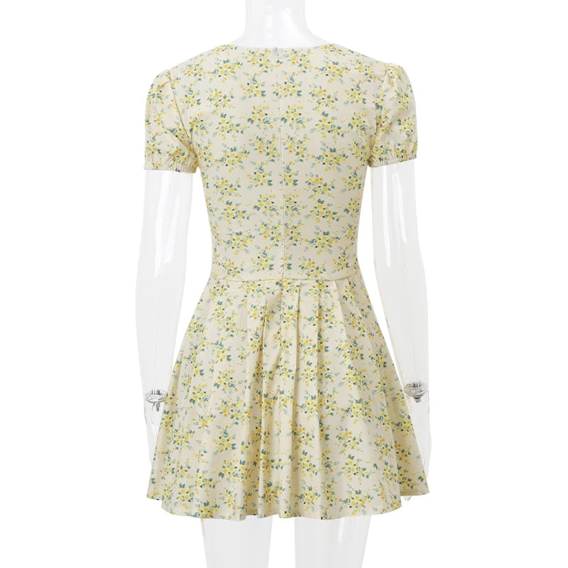 Women's Elegant Retro Print Y2K Dress™ Short sleeved Ruffled Aesthetic Dress