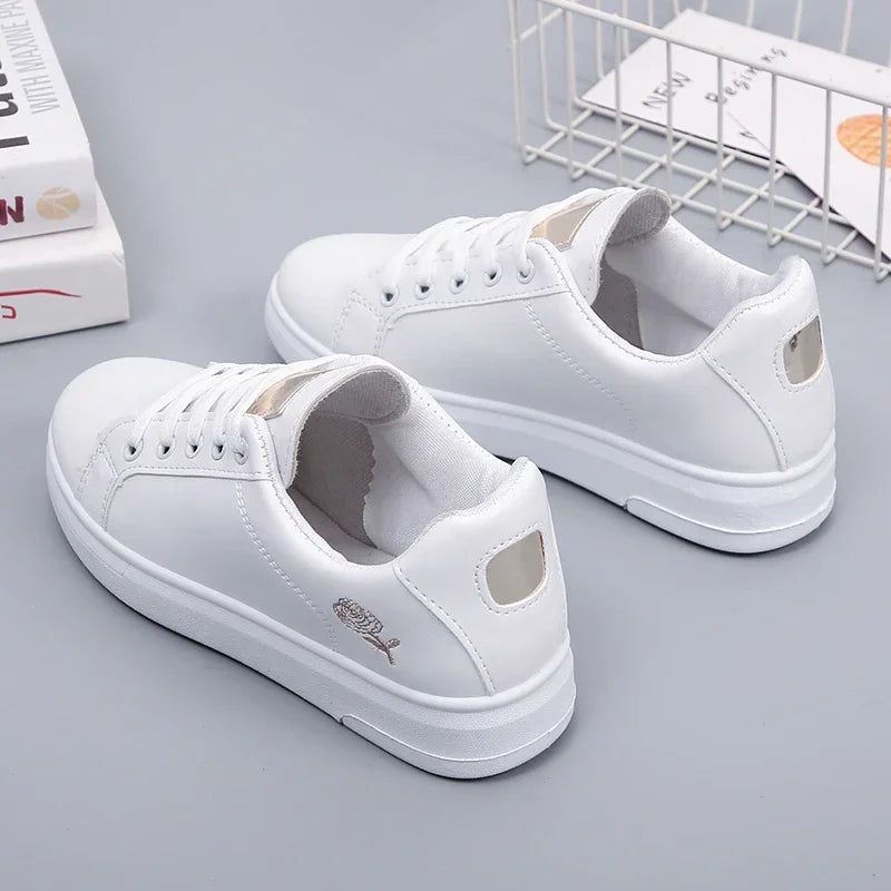 Women's Pu Casual Shoes™ White Breathable Flower Lace-Up Sneakers