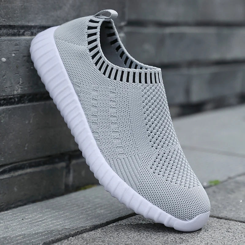 Women's Shoes™ Ultra Light Running Breathable Sports Sneakers