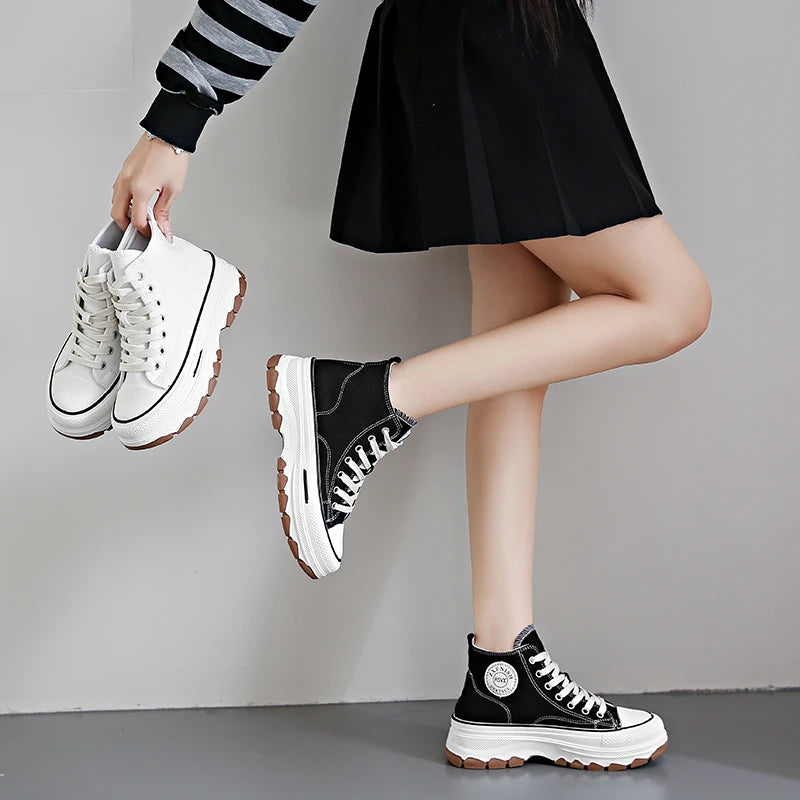 Women's Sneakers™ Lace-Up Casual Platform Height High Top Vulcanize Shoes